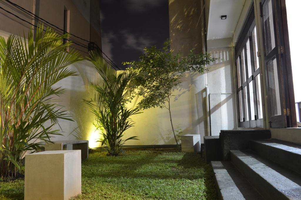 Lanka Hostel Colombo Buitenkant foto