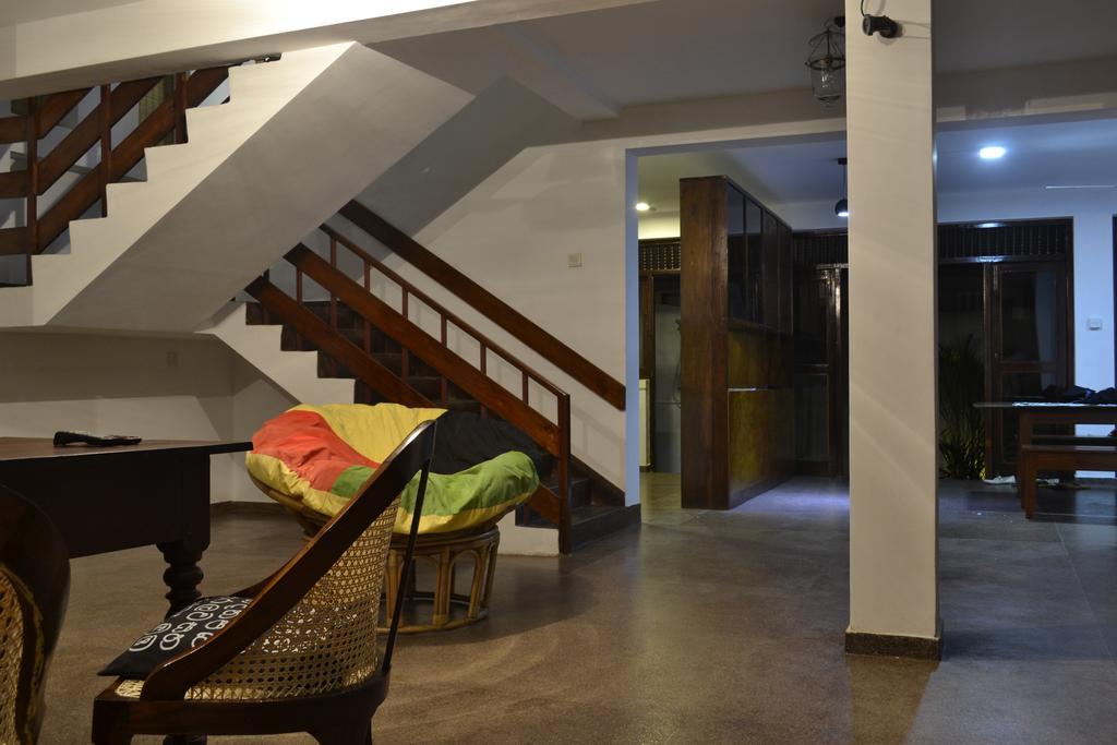 Lanka Hostel Colombo Buitenkant foto
