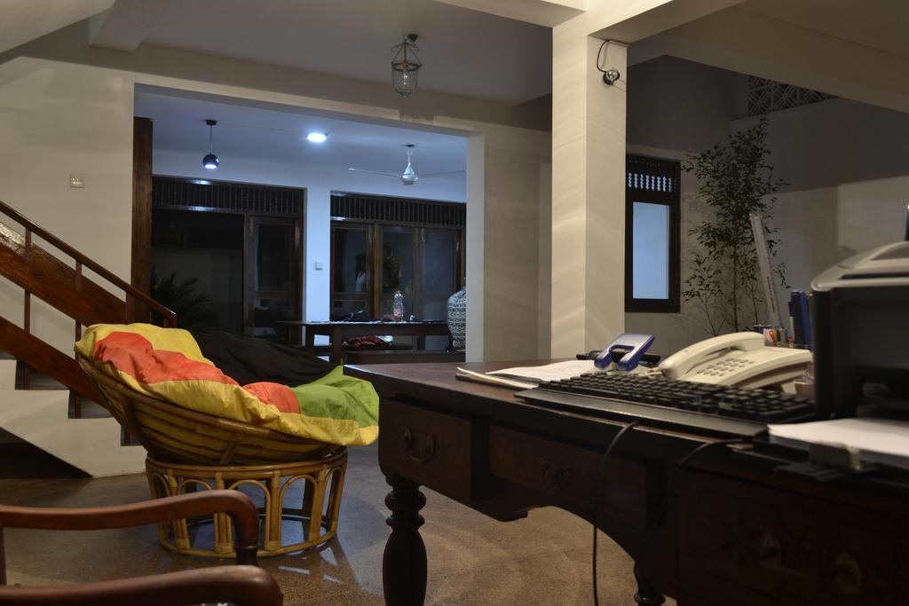 Lanka Hostel Colombo Buitenkant foto
