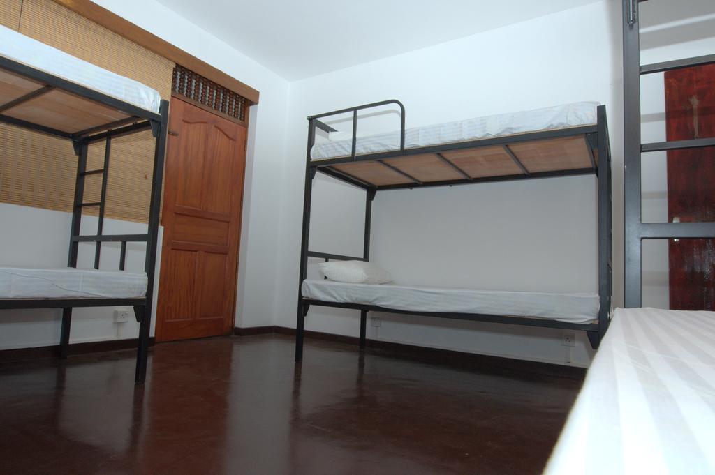 Lanka Hostel Colombo Buitenkant foto