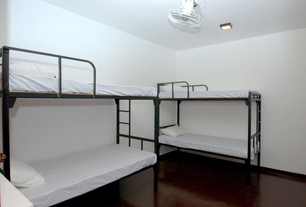 Lanka Hostel Colombo Buitenkant foto